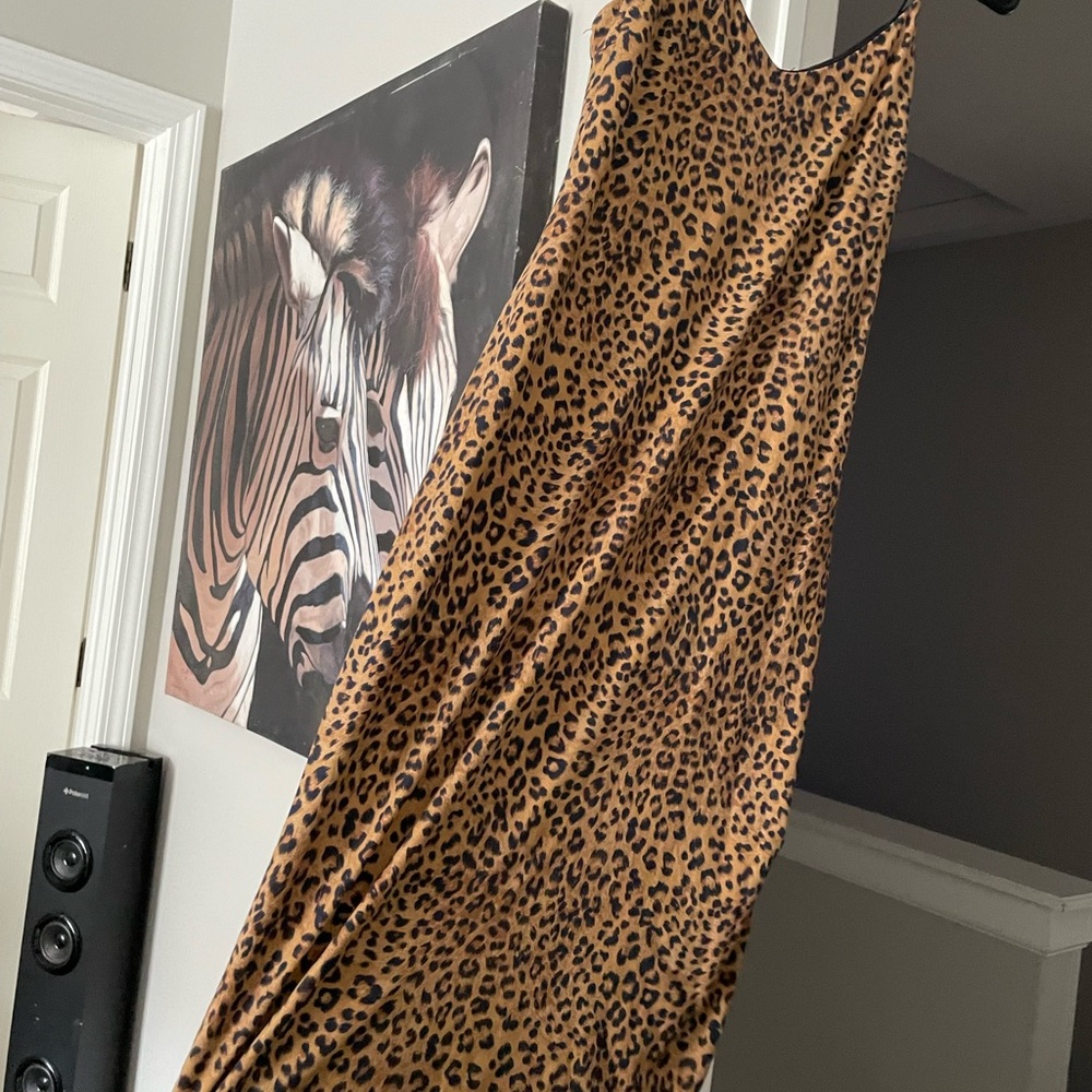 Leopard dress - Picture 2 of 3